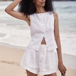 Doen Larue Short NWT